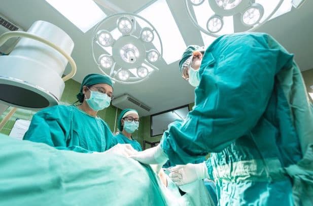 surgery720 New imaging technique could lead to better bio-implants