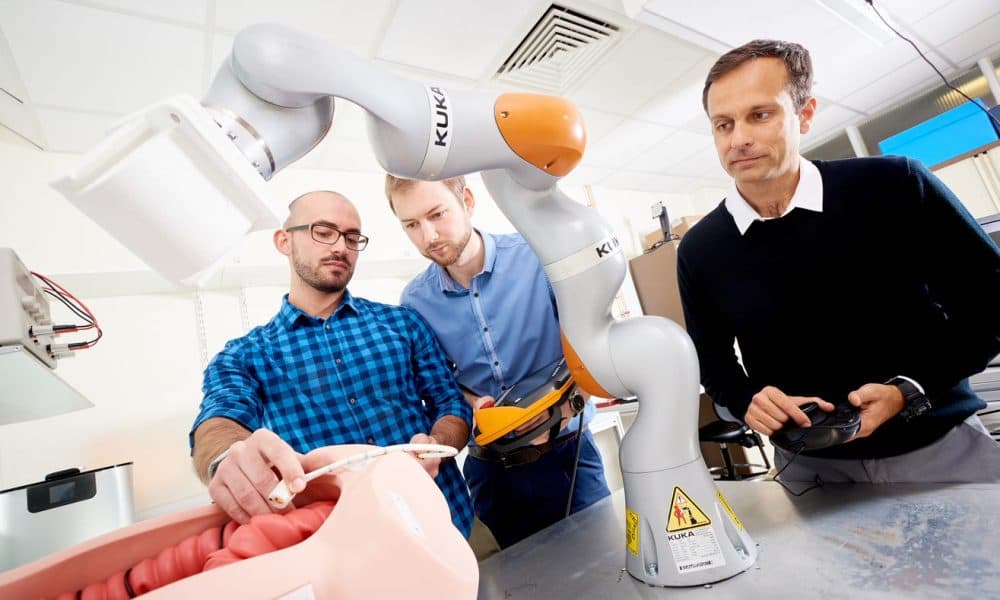 Interview: AI-powered robots could enable earlier cancer diagnoses